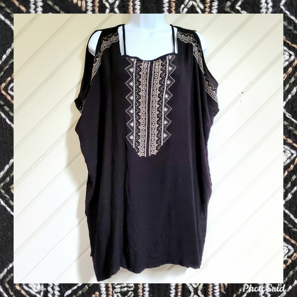 F21 Boho Crepey Cold Shoulder Tunic